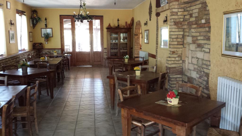 Agriturismo Col Morino Bed and Breakfast Pineto Εξωτερικό φωτογραφία